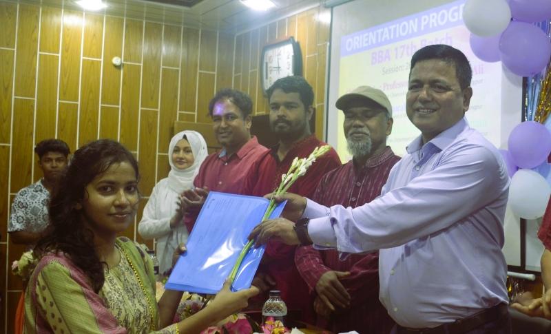 বেরোবিতে প্রথম বর্ষের ওরিয়েন্টেশন ক্লাস অনুষ্ঠিত